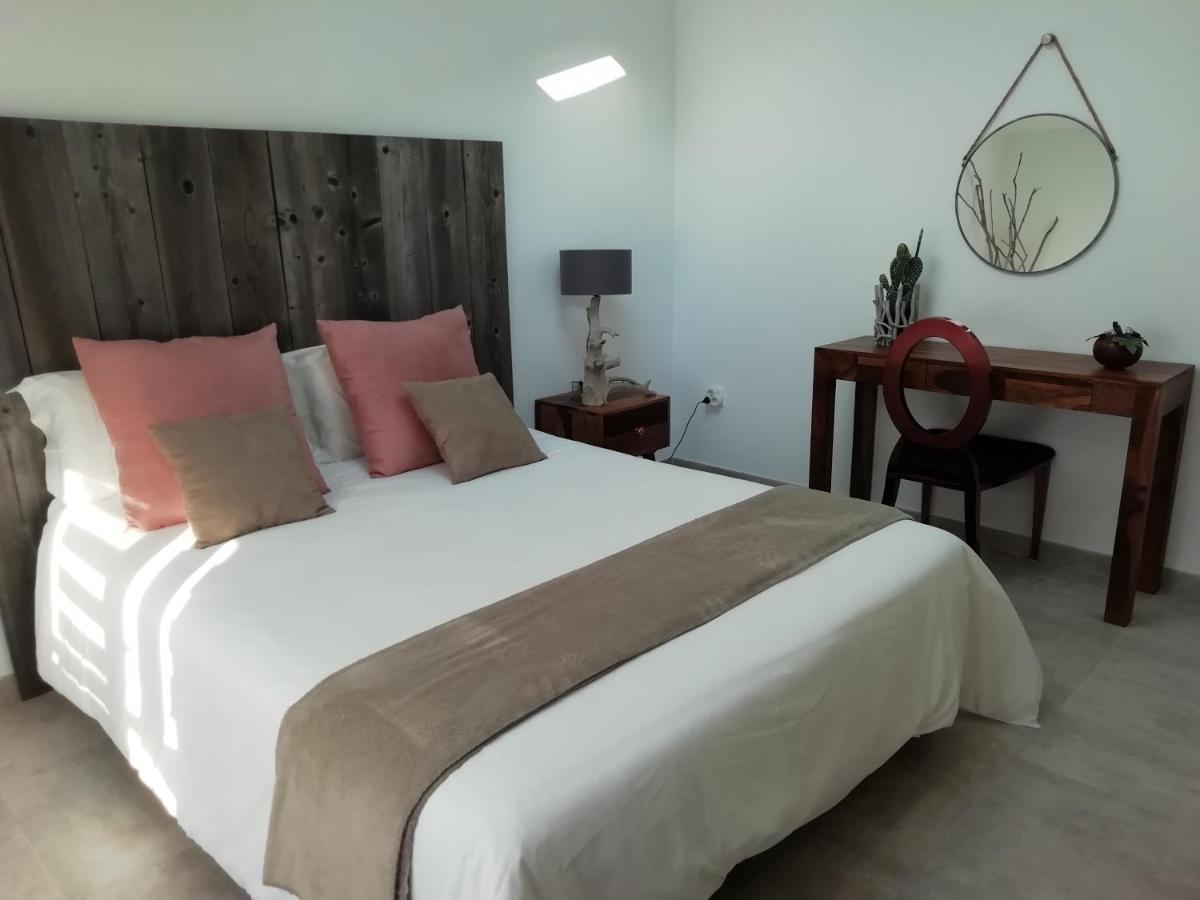 Appartement Au Dessus De La Maison Du Saunier Salin-de-Giraud Dış mekan fotoğraf